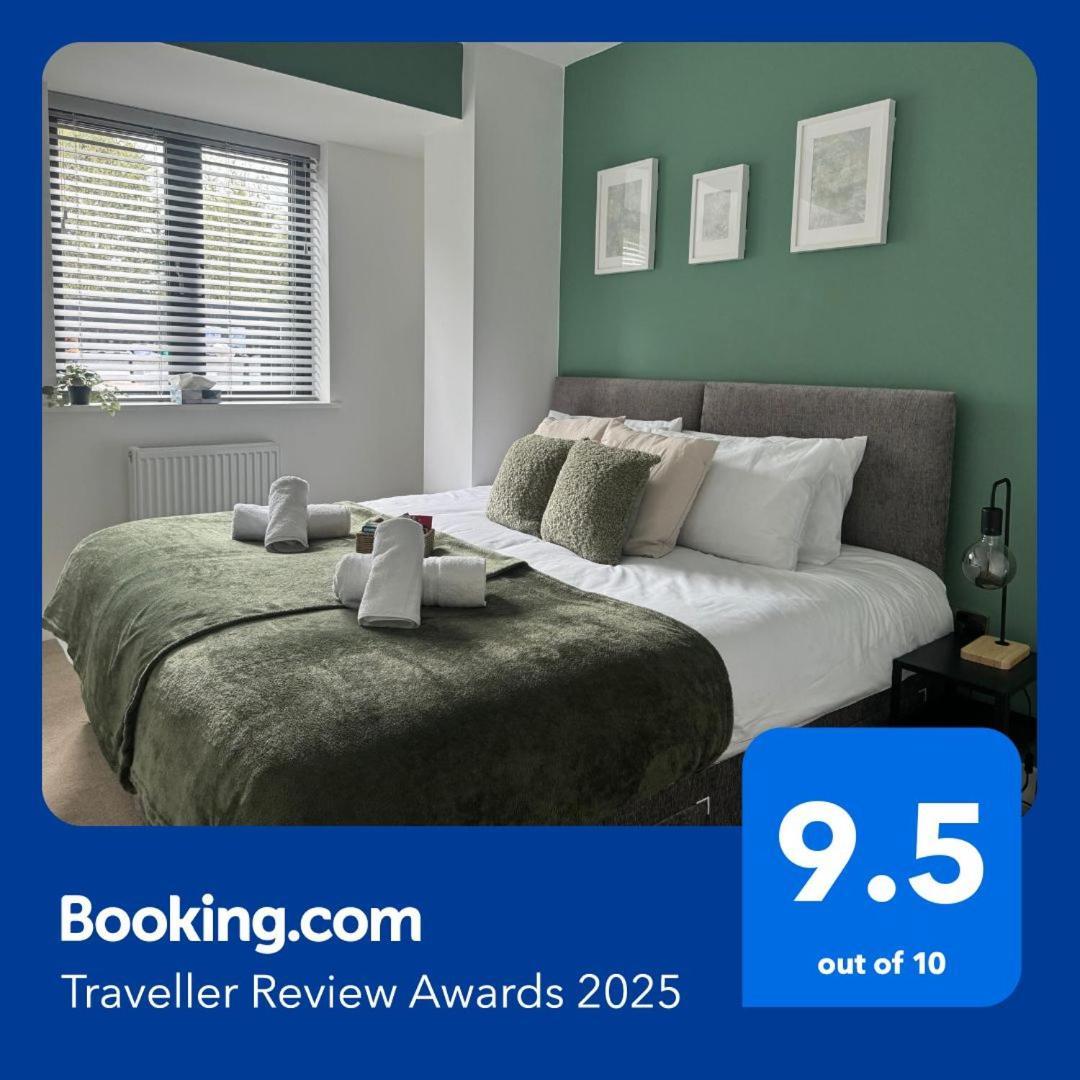 Luxury Oaks Suite, Free Private Parking, 2 Bed 2 Bathroom Apartment, Central Solihull Birmingham Ngoại thất bức ảnh